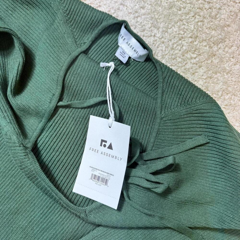 Free Assembly Tie Back Midi Sweater Dress Green XS NWT - Picture 8 of 9